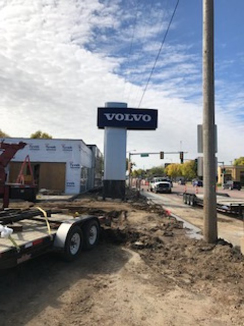 pylon signs