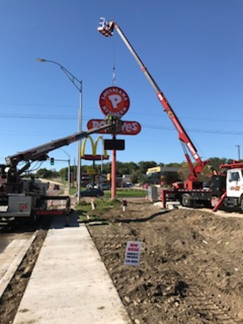 pylon signs